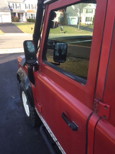 1987 Land Rover Defender interior - photo 6