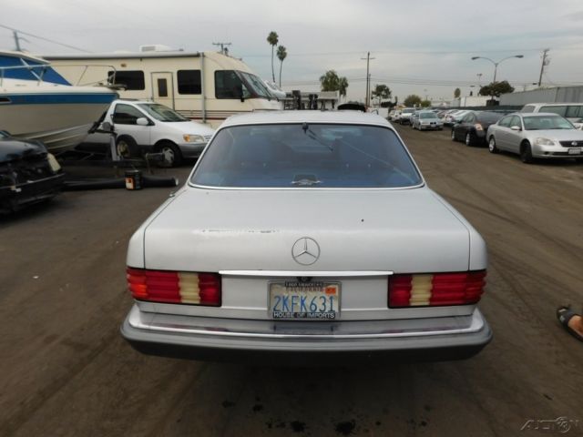 1988 Mercedes-Benz 300-Series Base Sedan 4-Door - photo 4