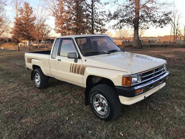 1988 Toyota Pickup SR5 - photo 4