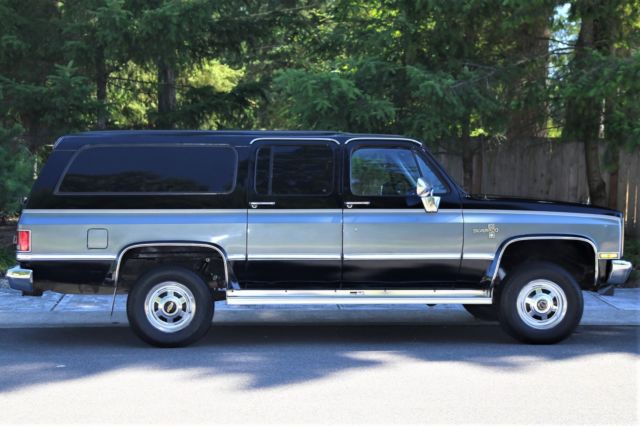 1988 Chevrolet Suburban SILVERRADO - photo 3