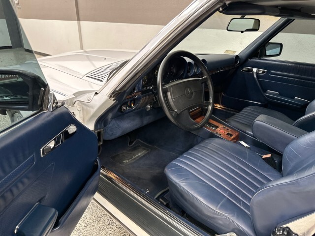 1988 Mercedes-Benz 560SL Hard/ Soft Top - photo 12