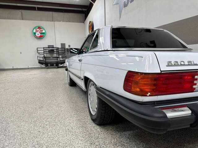 1988 Mercedes-Benz 560SL Hard/ Soft Top - photo 9
