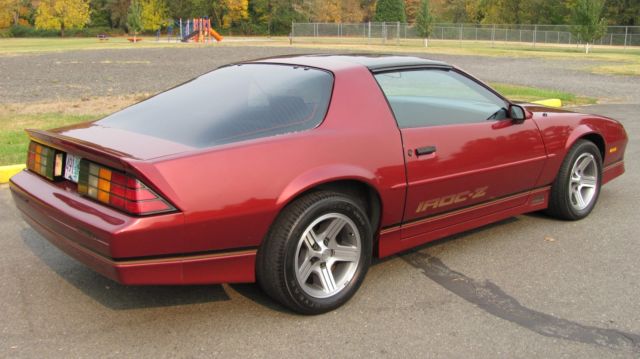 1988 Chevrolet Camaro IROC Z28 - photo 11
