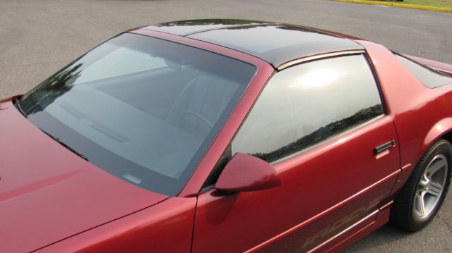 1988 Chevrolet Camaro IROC Z28 - photo 7