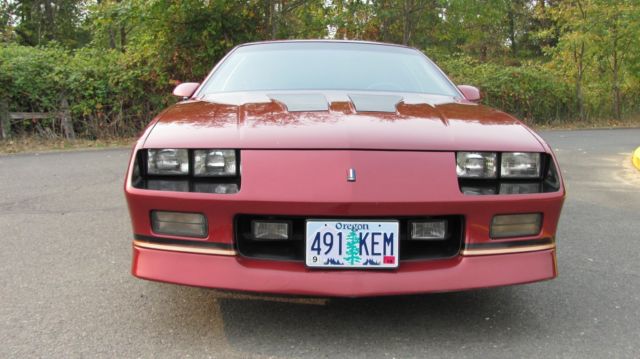 1988 Chevrolet Camaro IROC Z28 - photo 8