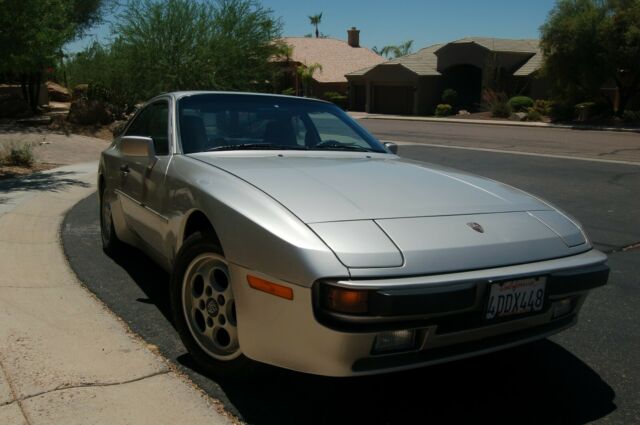 1988 Porsche 944 celebration edition - photo 2