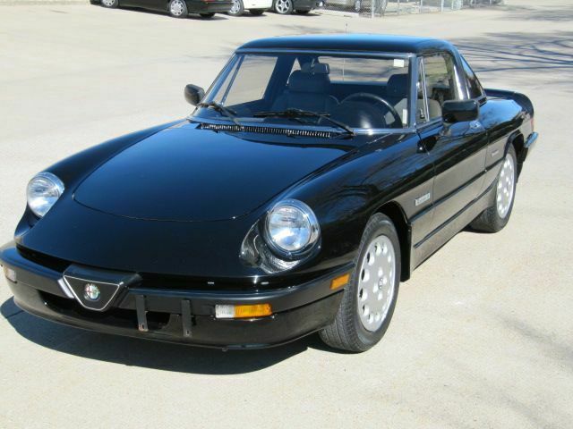 1988 ALFA ROMEO SPIDER 1 OWNER 27K MILES 27000 Miles Black QUADRIFOGLIO 4 cyl 5 1988 Alfa Romeo SPIDER 1 OWNER 27K MILES --