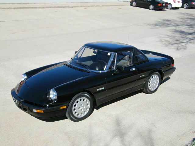 1988 Alfa Romeo SPIDER 1 OWNER 27K MILES -- - photo 2
