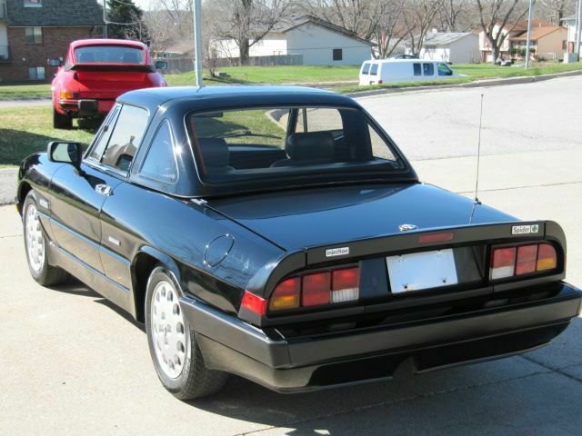 1988 Alfa Romeo SPIDER 1 OWNER 27K MILES -- - photo 5