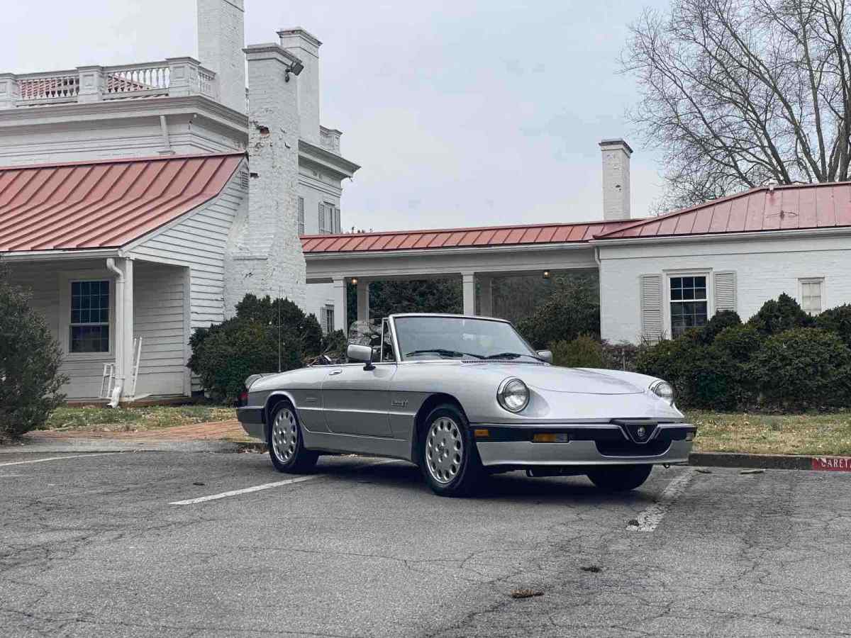 1988 Alfa Romeo Spider QUADRIFOGLIO - photo 5