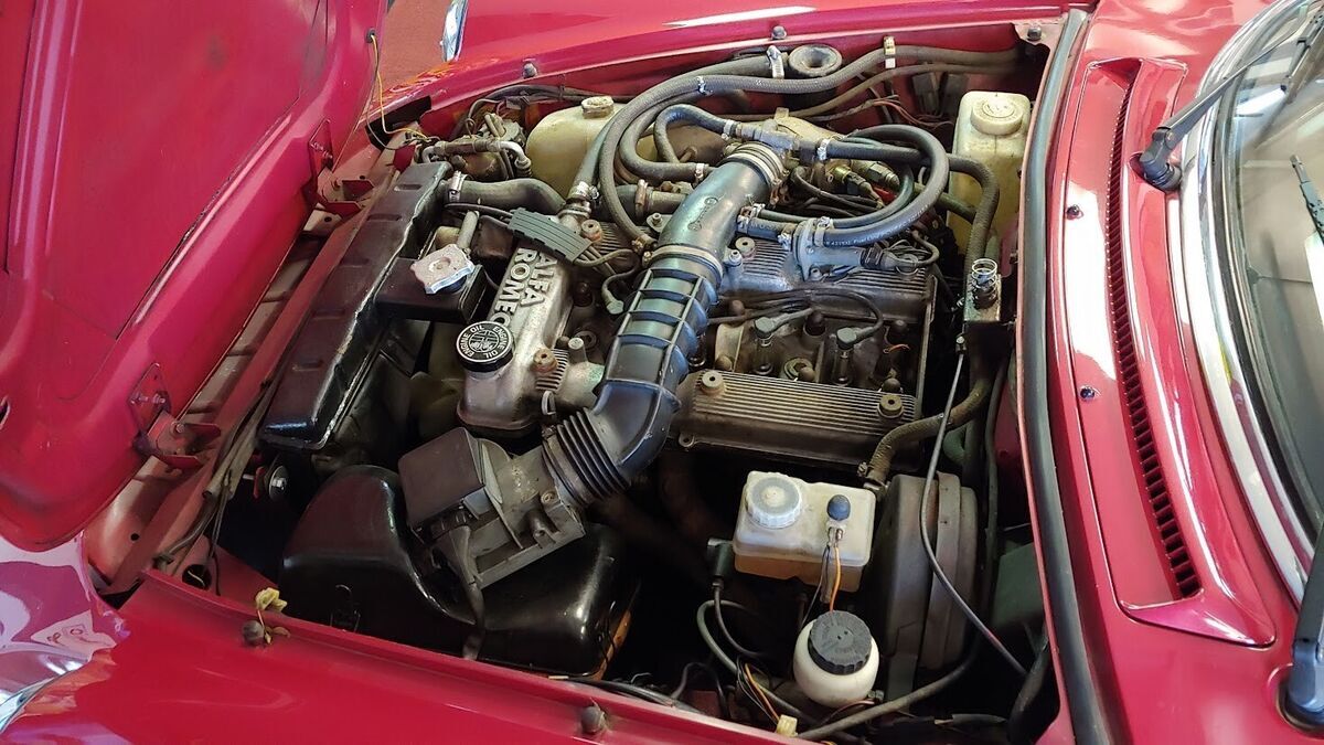 1988 Alfa Romeo Spider - photo 11