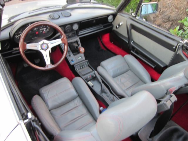 1988 Alfa Romeo Spider QUADRIFOGLIO - photo 10