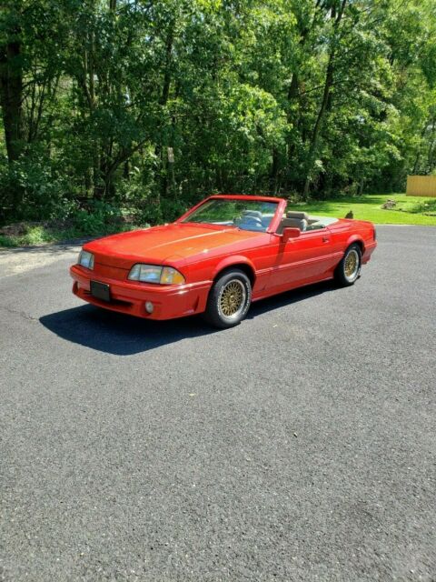 1988 Ford Mustang 2 seater converable - photo 3