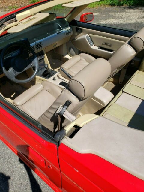 1988 Ford Mustang 2 seater converable - photo 8