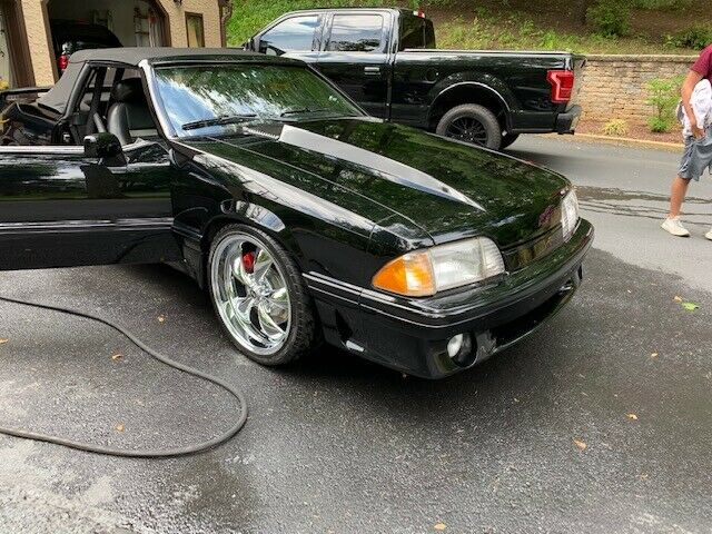 1988 Ford Mustang ASC - photo 2