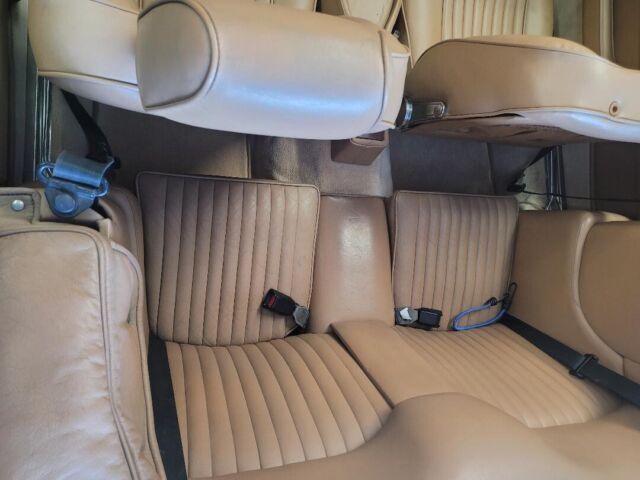 1988 Aston Martin Vantage - photo 11