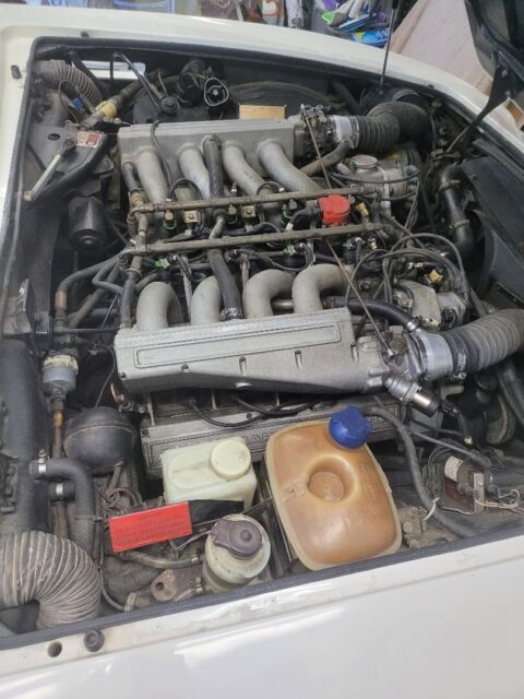 1988 Aston Martin Vantage - photo 12