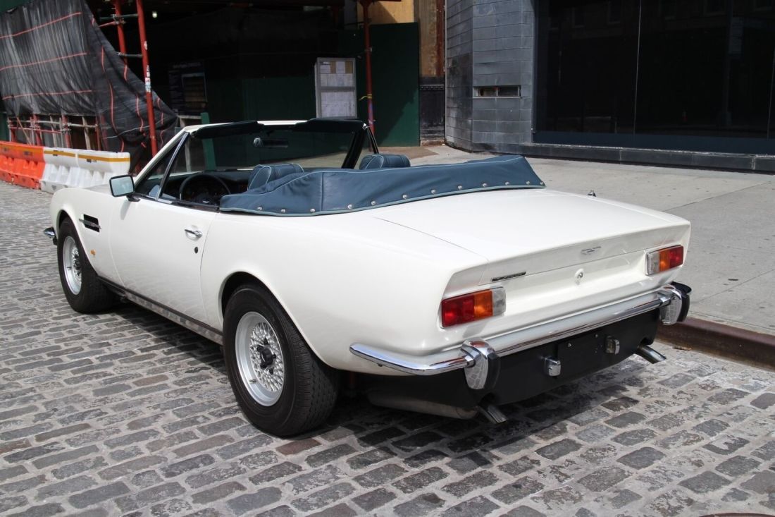1988 Aston Martin Volante - photo 7