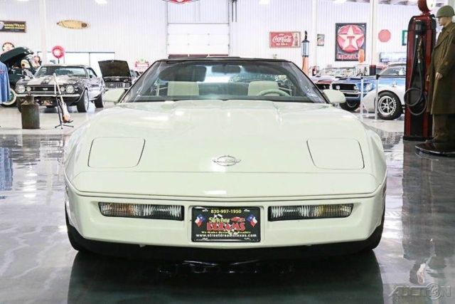 1988 Chevrolet Corvette Base 2dr Hatchback - photo 6