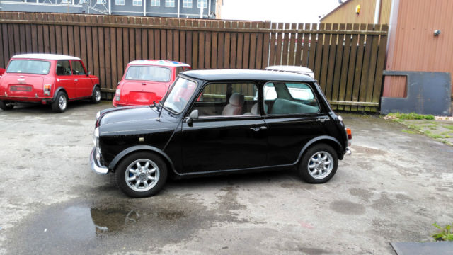 1988 BLACK MINI MAYFAIR ALL CHECKED AND READY 1988 Mini Classic Mini