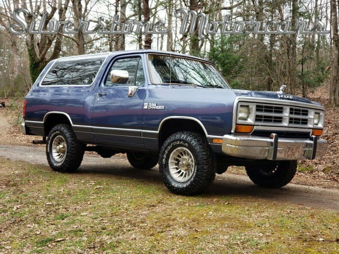 1988 Blue 4x4 New Tires Great Driver Restored Rust Free 1988 Dodge Ramcharger