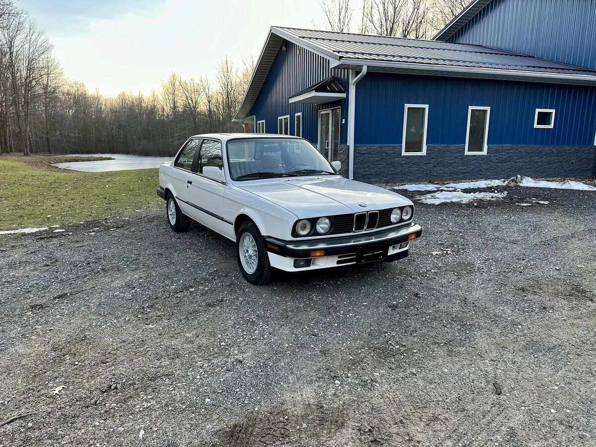 1988 BMW 3-Series 325iS - photo 5
