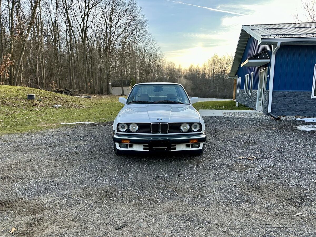 1988 BMW 3-Series 325iS - photo 6