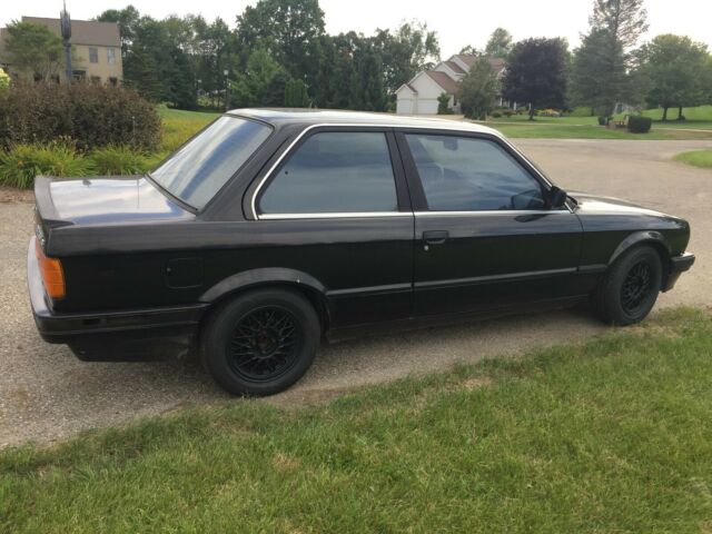 1988 BMW 3-Series 325is - photo 10