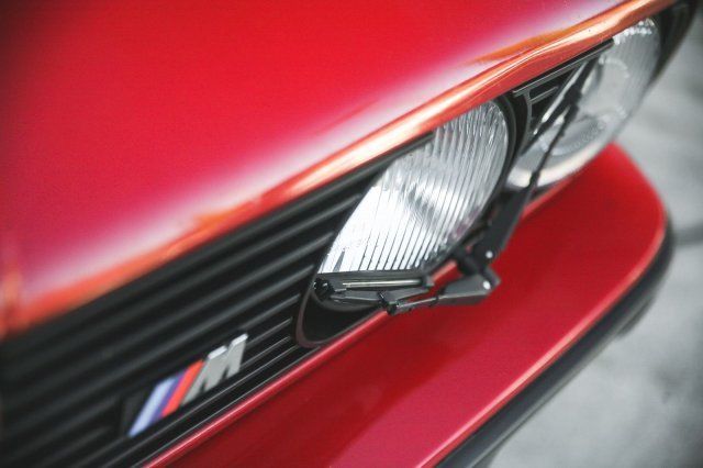 1988 BMW 3-Series -- - photo 3