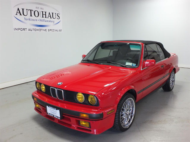1988 BMW 325I CONVERTIBLE - LOOKS/RUNS/DRIVES VERY GOOD! CLEAN CARFAX! 1988 BMW 325 Base Convertible 2-Door