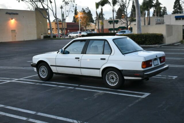 1988 BMW 325i manual 5 speed Sedan 112k miles 1988 BMW 3-Series
