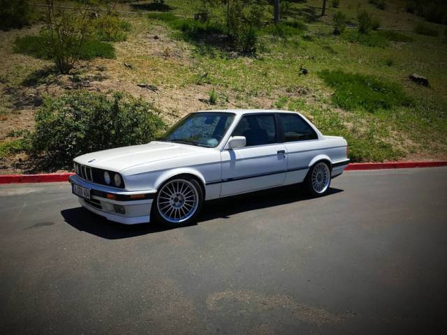 1988 BMW 3-Series 325is - photo 10