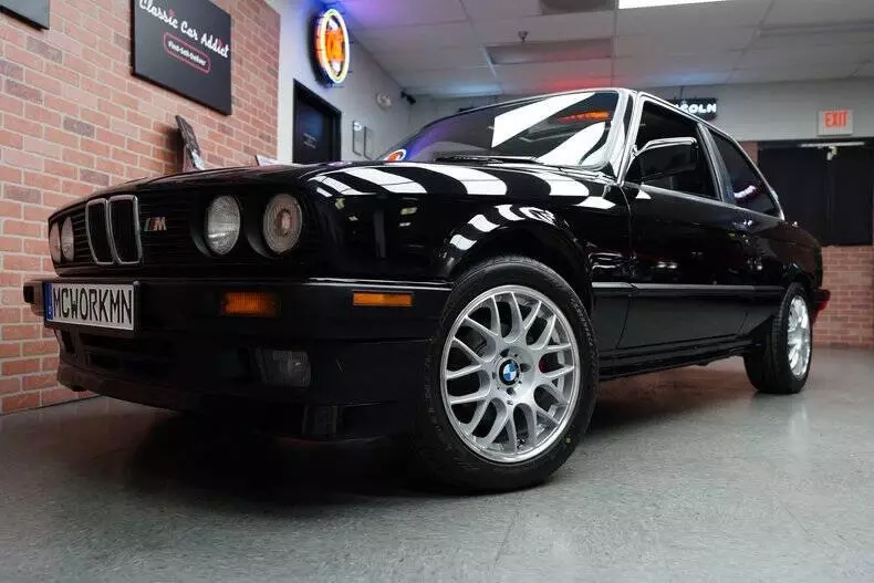 1988 BMW 325is 325is 2dr Coupe - photo 6