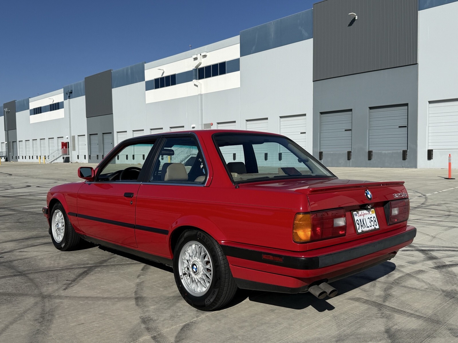 1988 BMW 3-Series IS Manual - photo 2