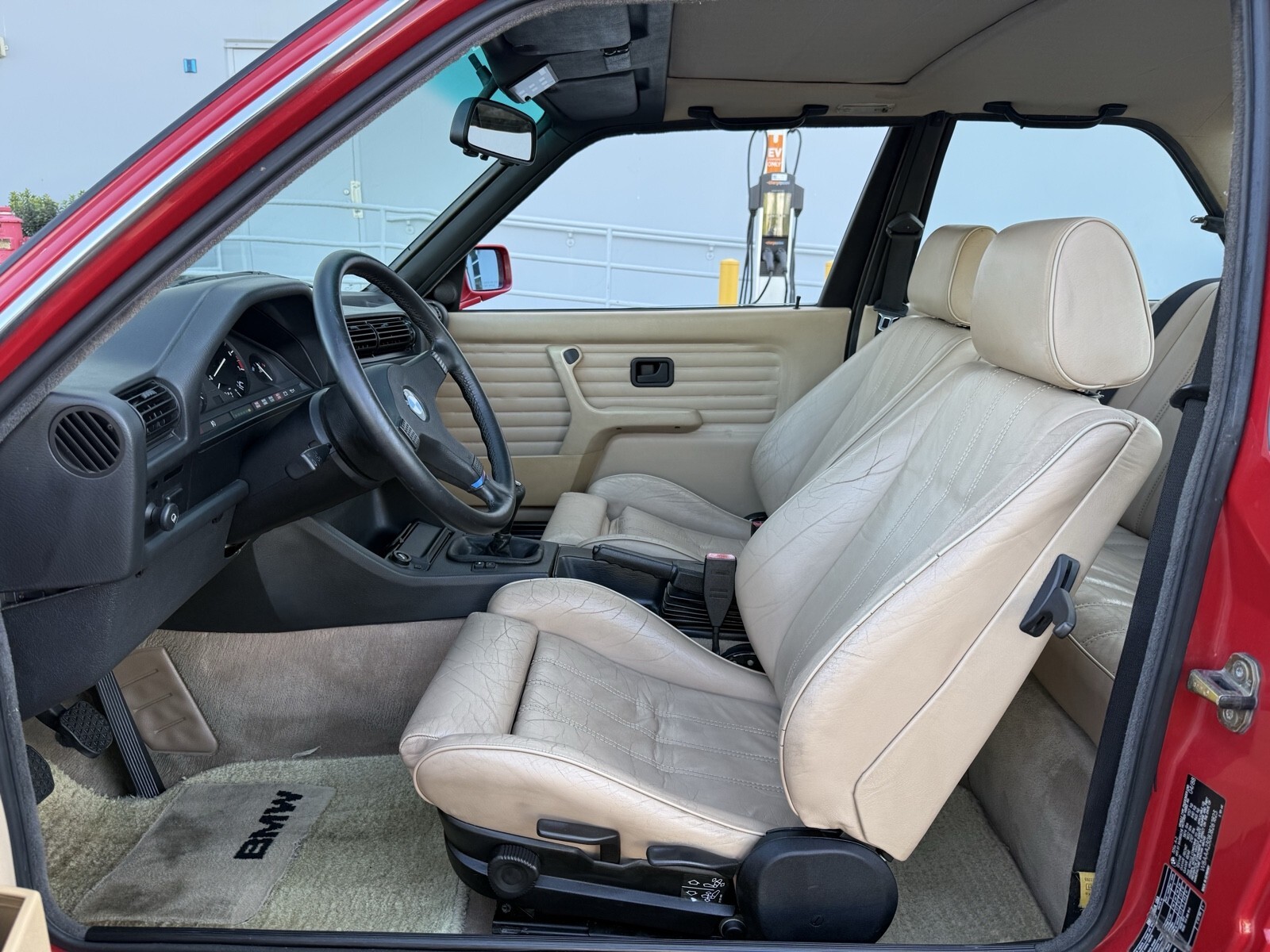 1988 BMW 3-Series IS Manual - photo 7