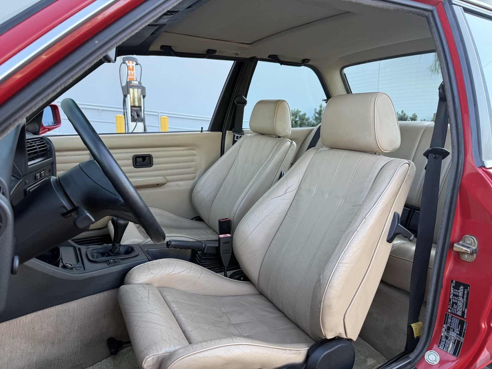 1988 BMW 3-Series IS Manual - photo 8