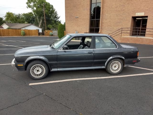 1988 BMW 325ix 2 door manual 5 speed 1988 BMW 3-Series