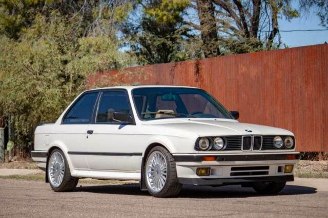1988 BMW 3-Series IX