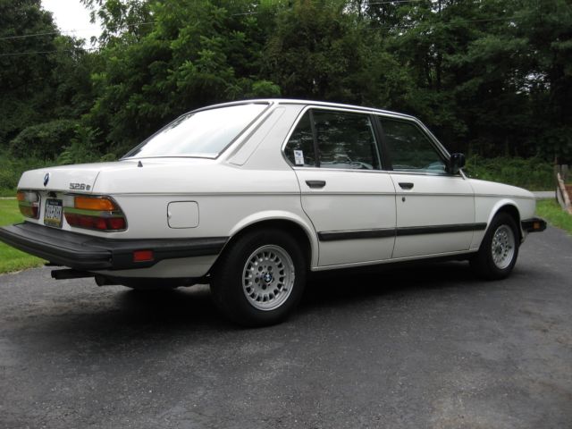 1988 BMW 5-Series Base Sedan 4-Door - photo 5