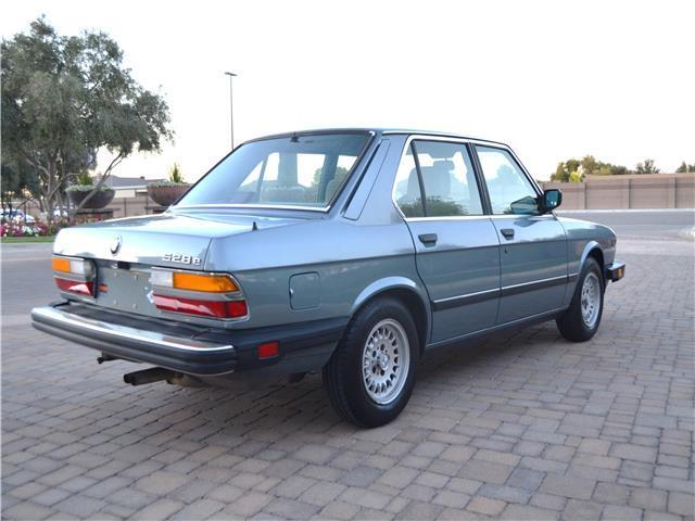 1988 BMW 5-Series 4-door - photo 10
