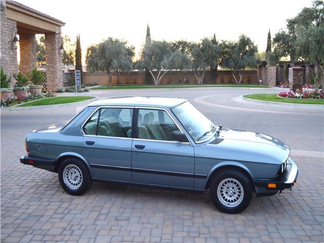 1988 BMW 5-Series 4-door - photo 8