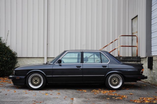 1988 BMW 535IS e28 5-speed Low mileage and very rust free 1988 BMW 5-Series