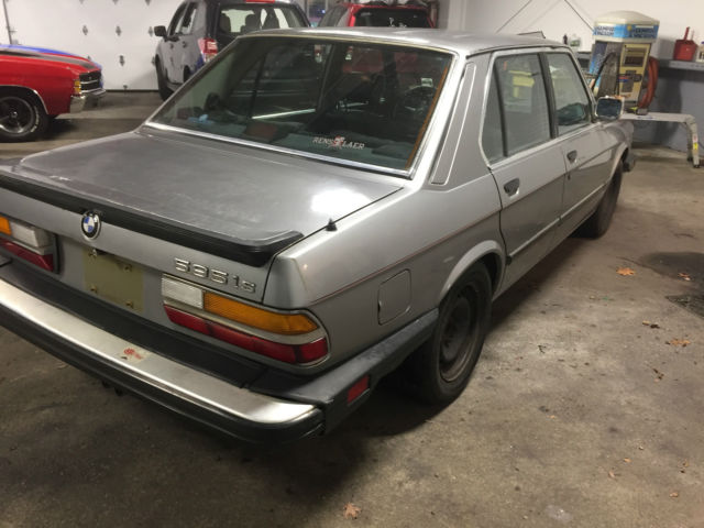1988 BMW 5-Series Base Sedan 4-Door - photo 6