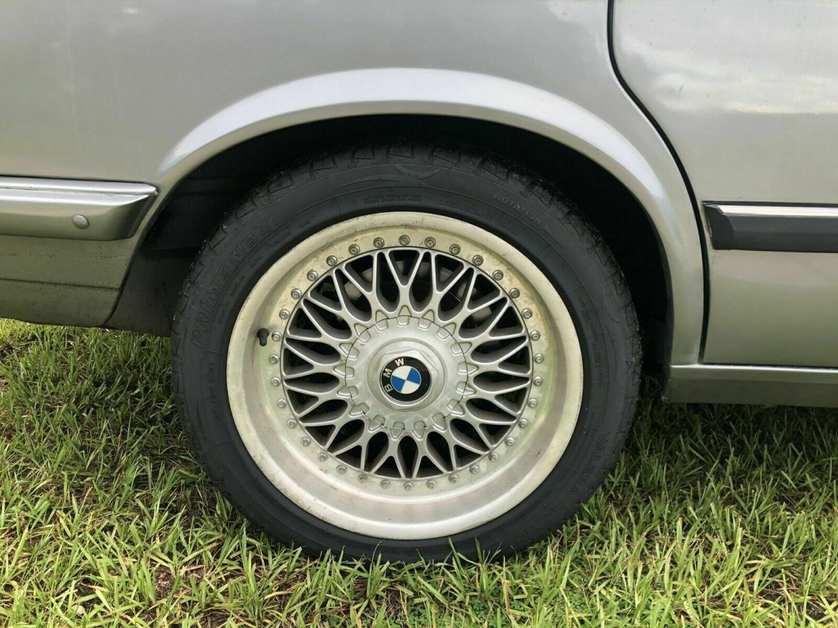 1988 BMW 535is AUTOMATIC - photo 10
