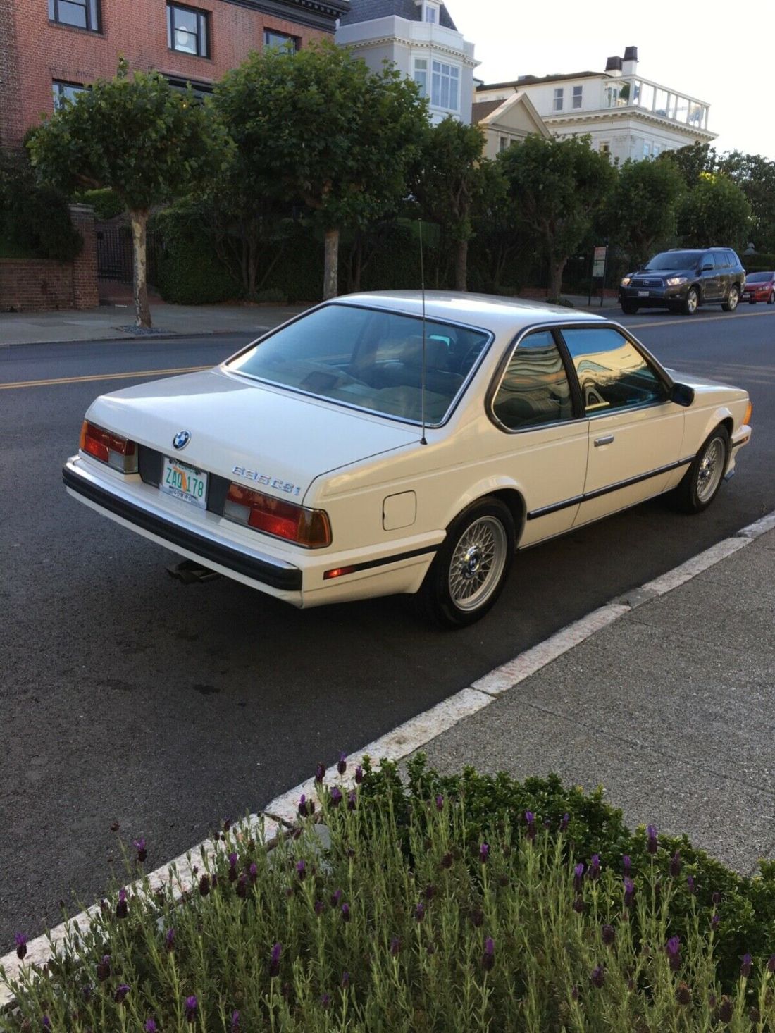 1988 BMW 6-Series BMW 635 CSI Trim - photo 9