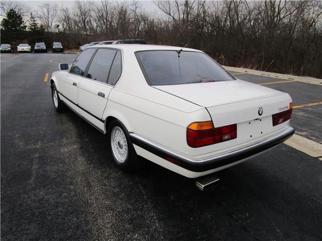 1988 BMW 7-Series 750iL - photo 6