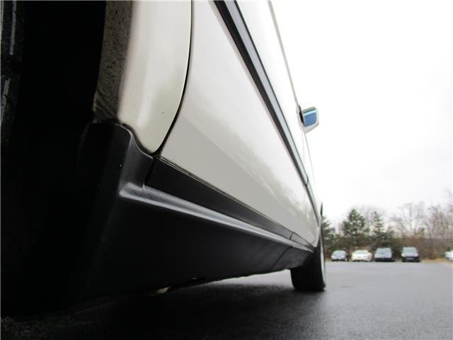 1988 BMW 7-Series 750iL - photo 9