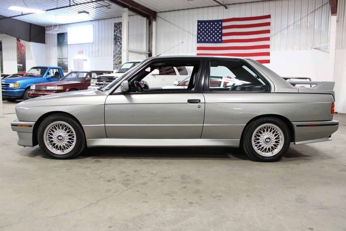 1988 BMW E30 M3 - photo 3
