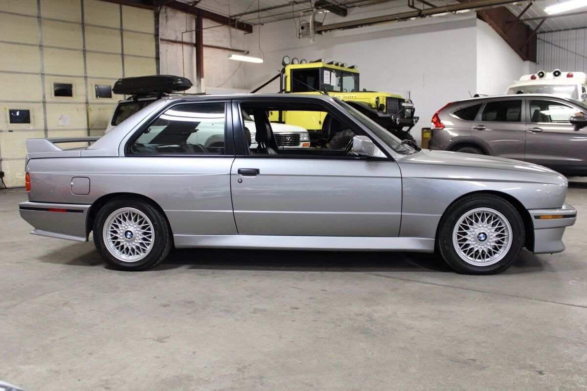 1988 BMW E30 M3 - photo 7