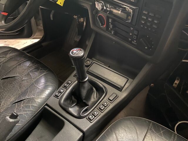1988 BMW 3-Series - photo 9